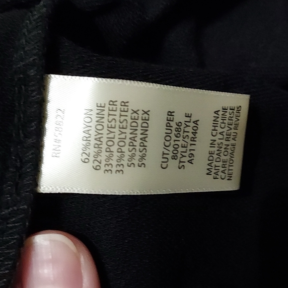 NWT Max Studio Jumpsuit long sleeve, long Pant,  black, size large - Picture 5 of 6